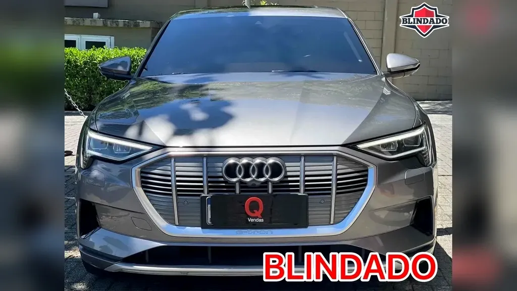 Foto de um audi e-tron sportback