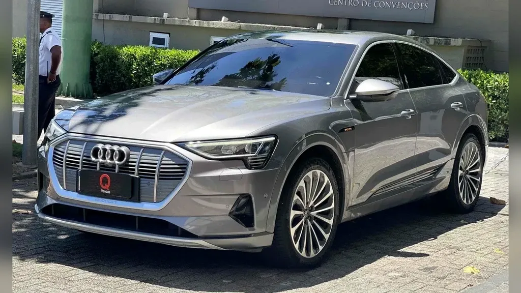 Audi E-tron Sportback - Imagem 4