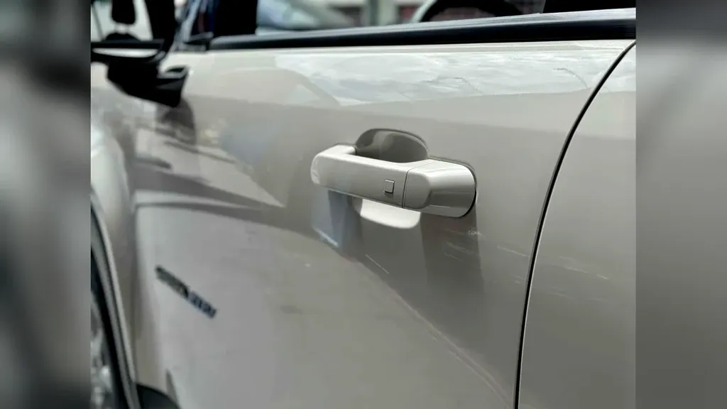 Chevrolet Spark Euv - Imagem 11