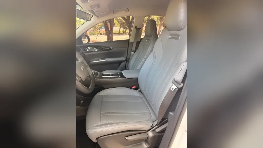 Geely EX2 - Imagem 14