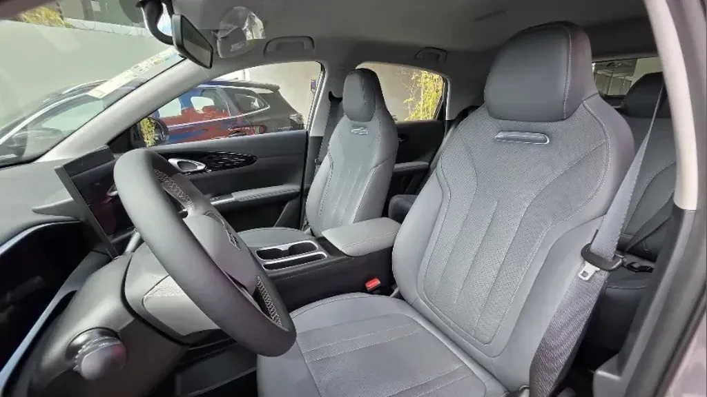 Geely EX2 - Imagem 14