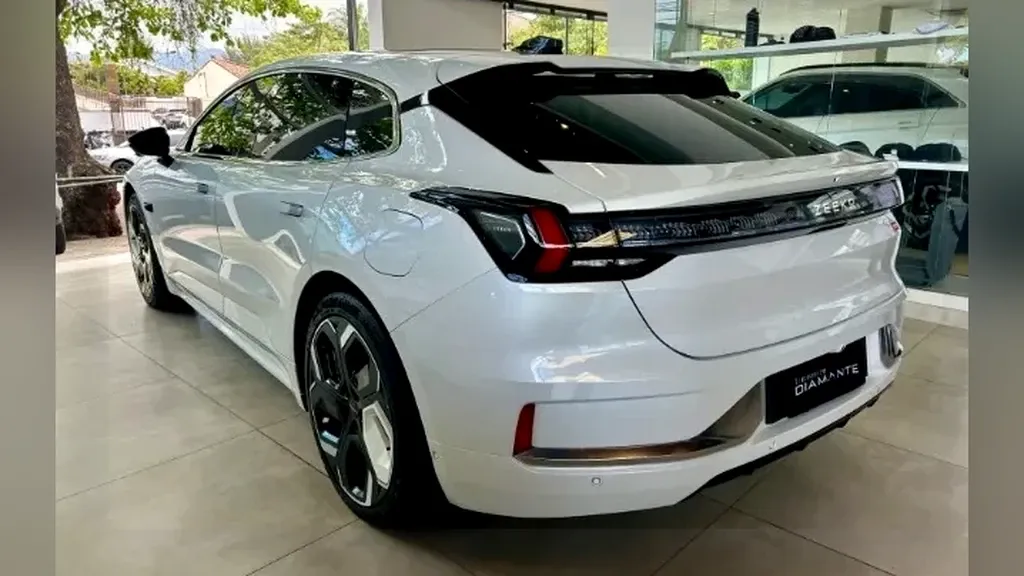 Zeekr 001 - Imagem 10