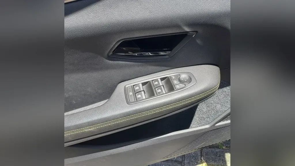 Renault Megane E-tech Electric - Imagem 13