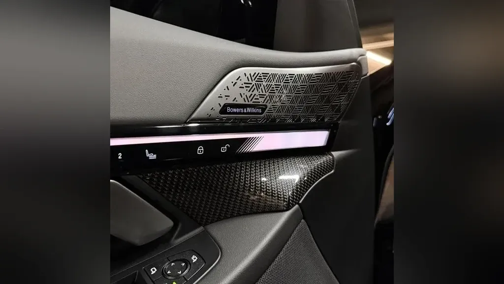 BMW I5 M60 - Imagem 8