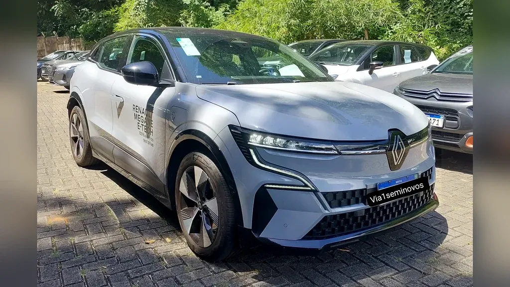 Renault Megane E-tech Electric - Imagem 3