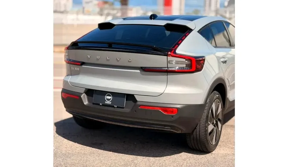 Volvo Ec40 - Imagem 11