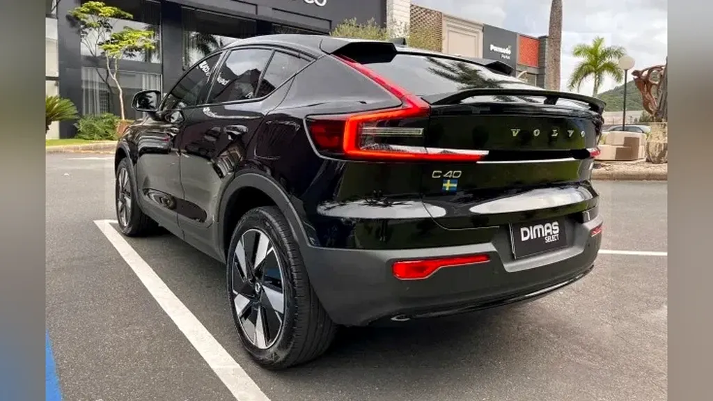 Volvo C40 Recharge - Imagem 3