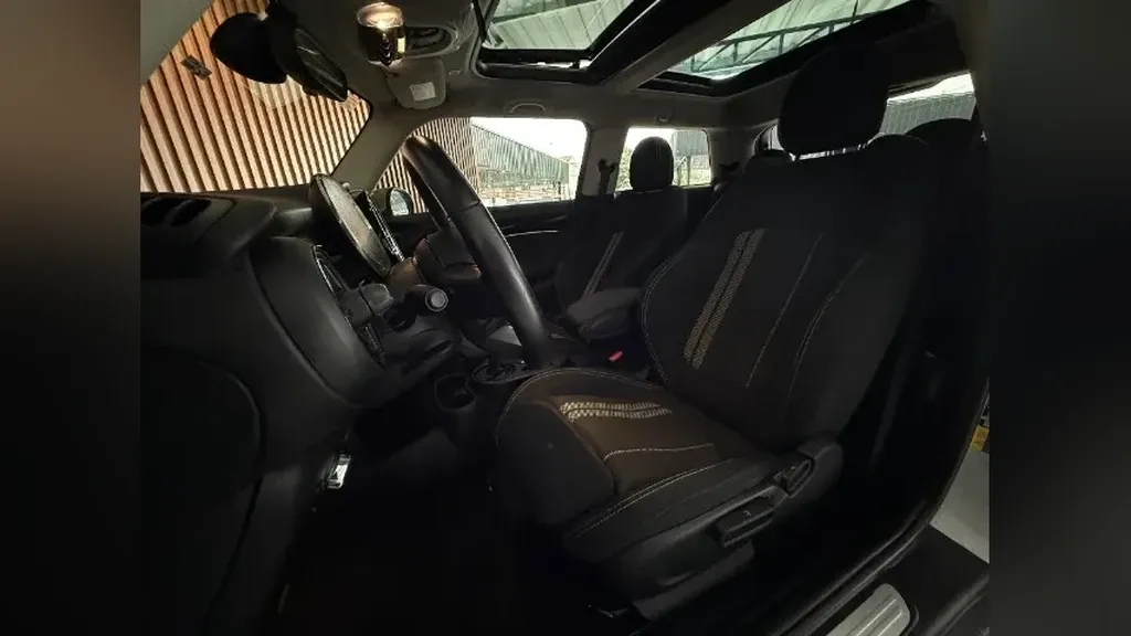 Mini CooperSE - Imagem 9