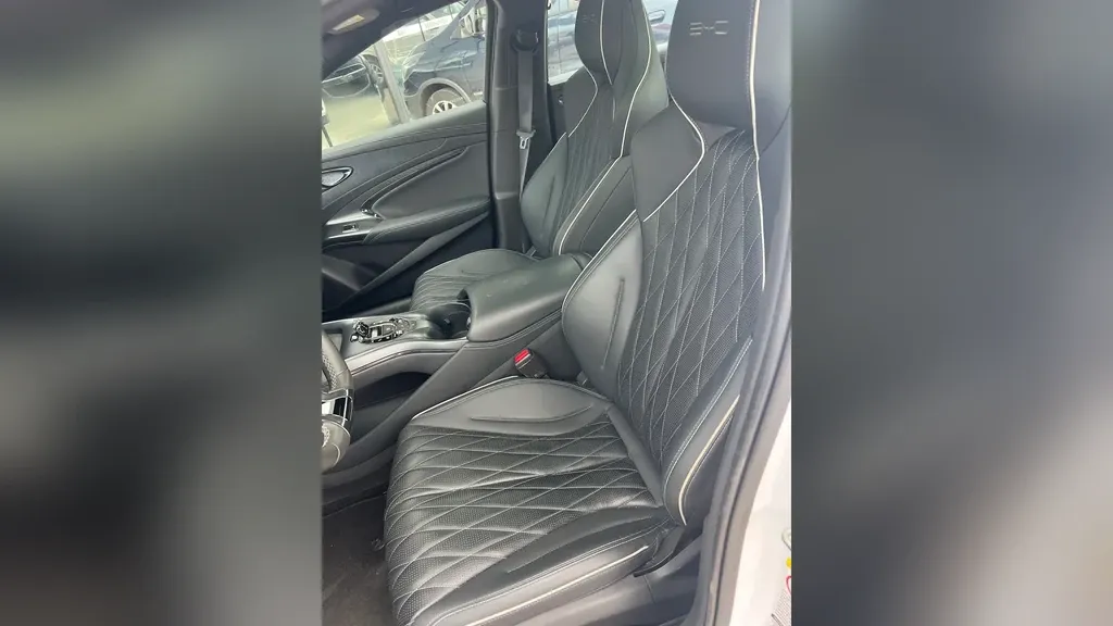 BYD Seal - Imagem 13