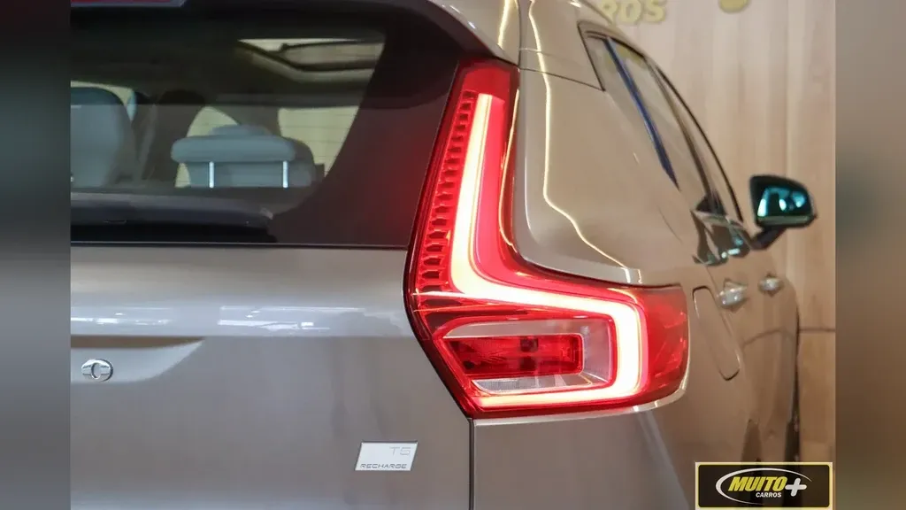 Volvo XC40 - Imagem 18