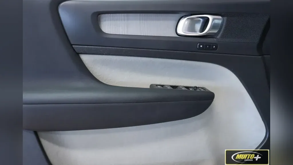 Volvo XC40 - Imagem 19