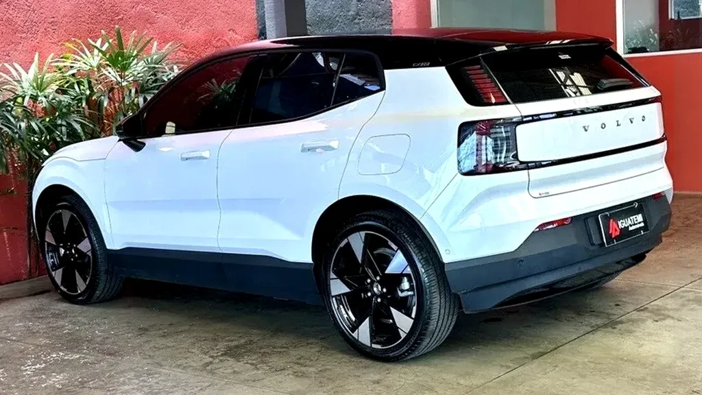Volvo EX30 - Imagem 9