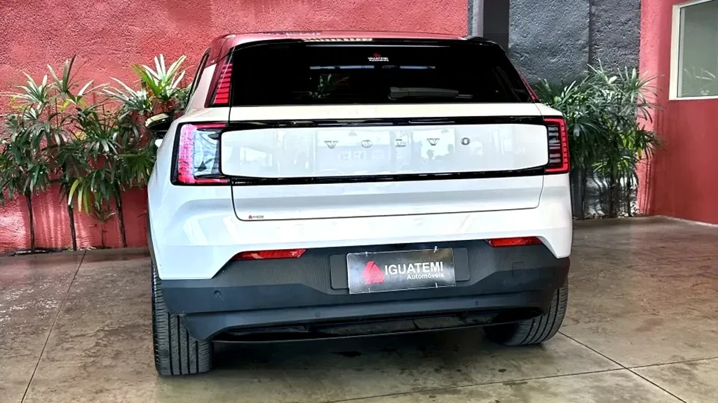 Volvo EX30 - Imagem 12