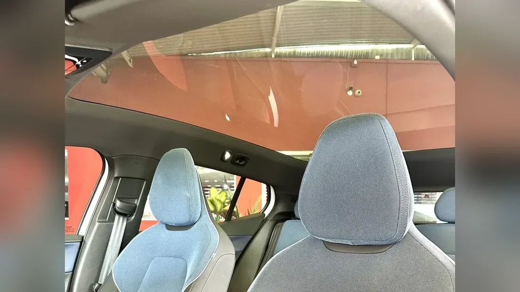 Volvo EX30 - Imagem 17