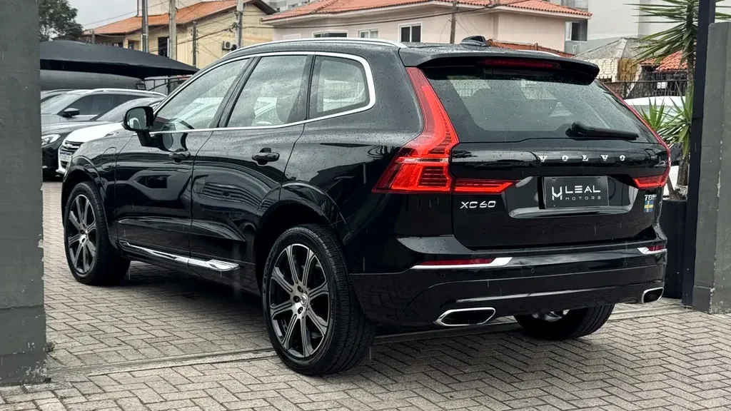 Volvo Xc60 - Imagem 6