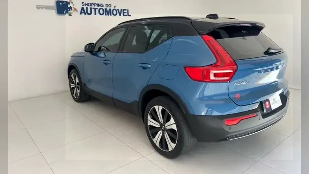 Volvo XC40 Recharge - Imagem 6