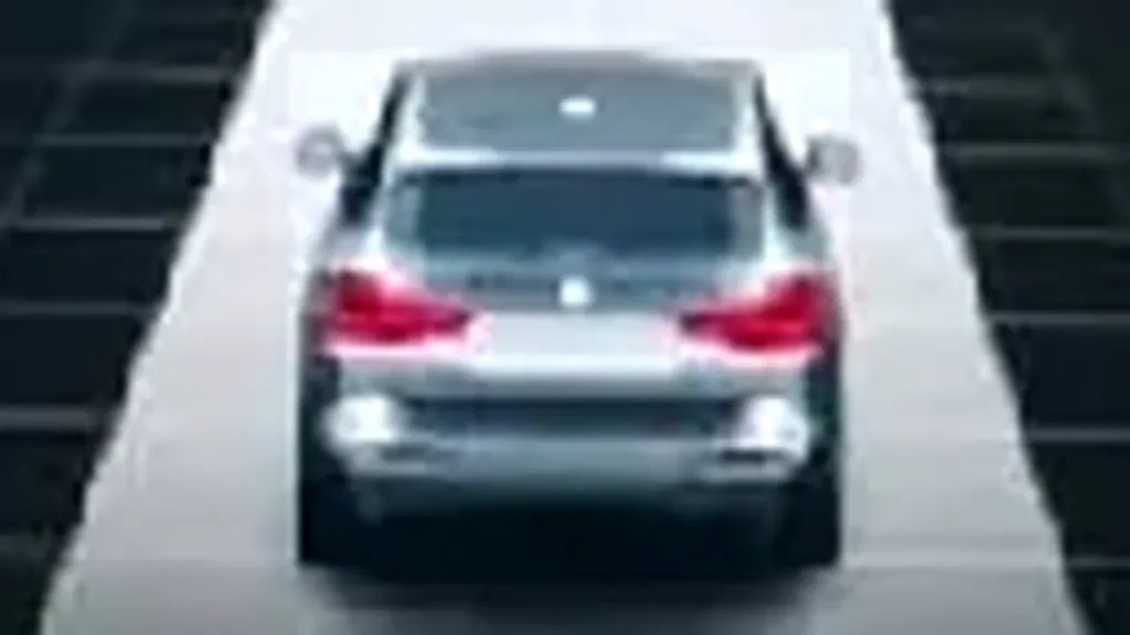 BMW IX3 - Imagem 12