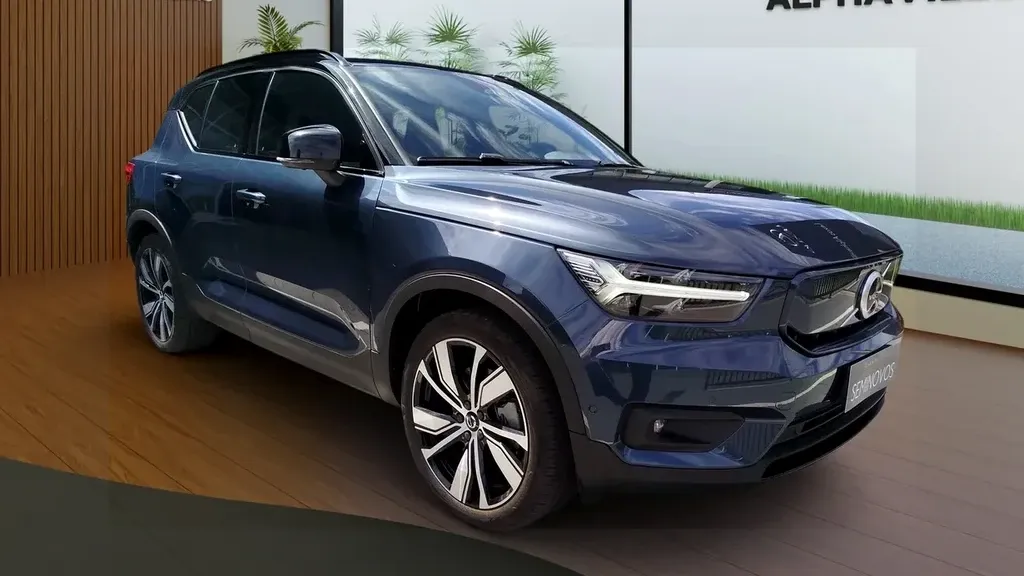 Volvo XC40 Recharge - Imagem 2