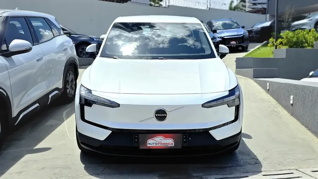 Volvo EX30 - Imagem 3