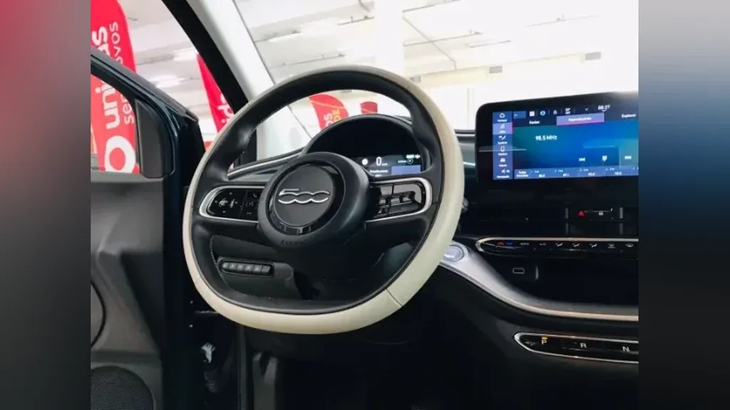 Fiat 500e - Imagem 14