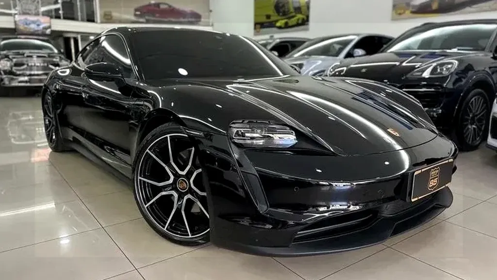 Porsche Taycan - Imagem 3