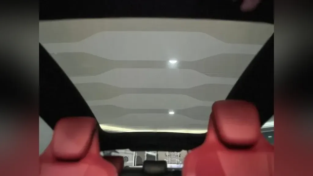 Porsche Taycan - Imagem 12