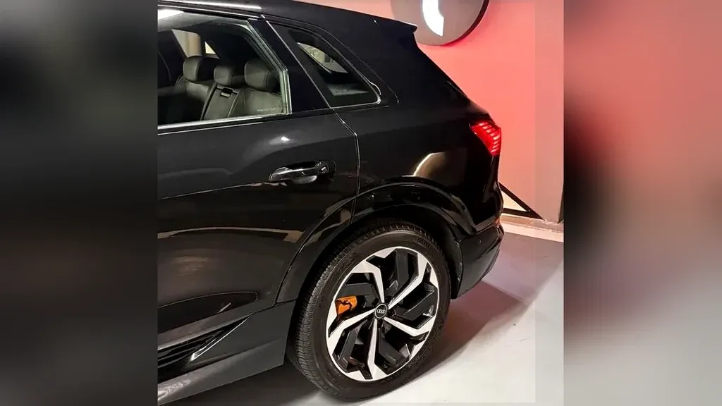 Audi E-tron - Imagem 19