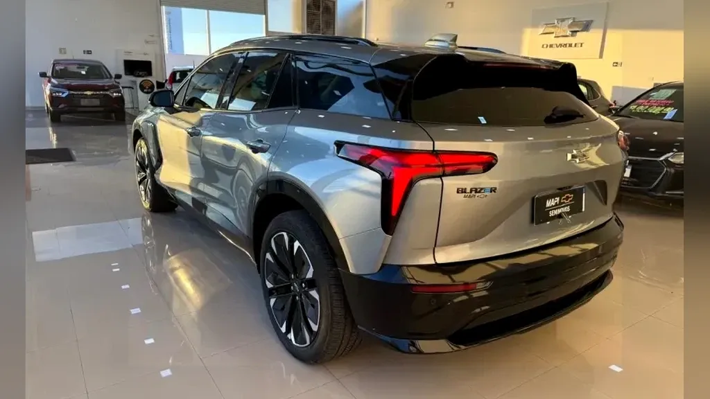 Chevrolet Blazer EV - Imagem 6