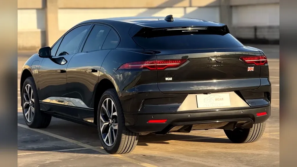Jaguar I-pace - Imagem 6