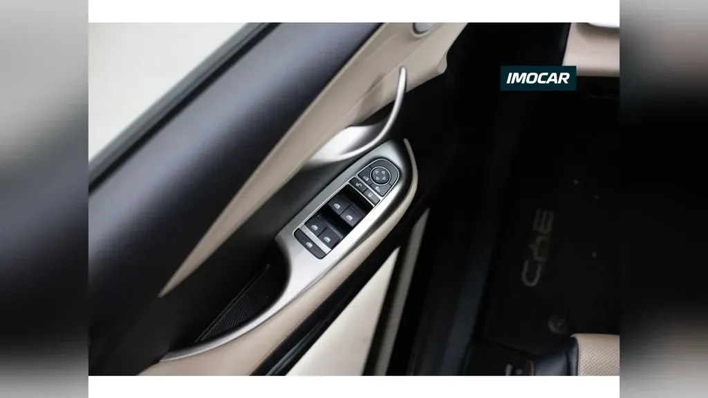 BYD Dolphin - Imagem 12