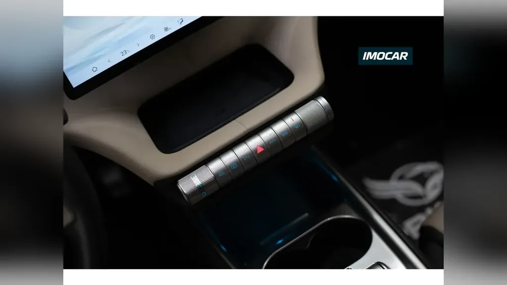 BYD Dolphin - Imagem 16