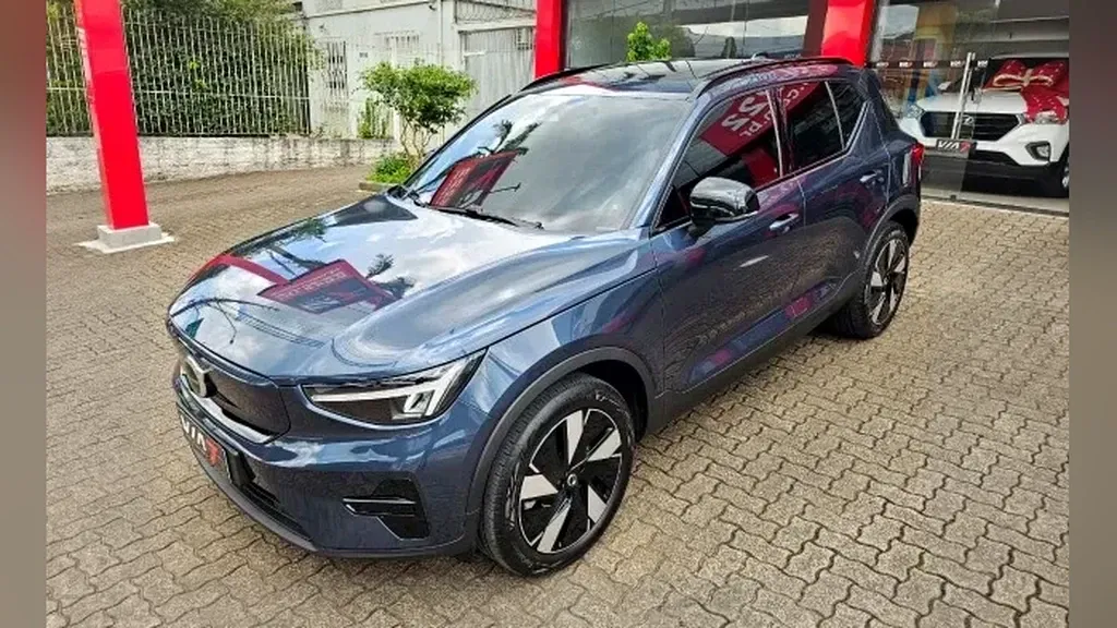 Volvo EX40 - Imagem 6