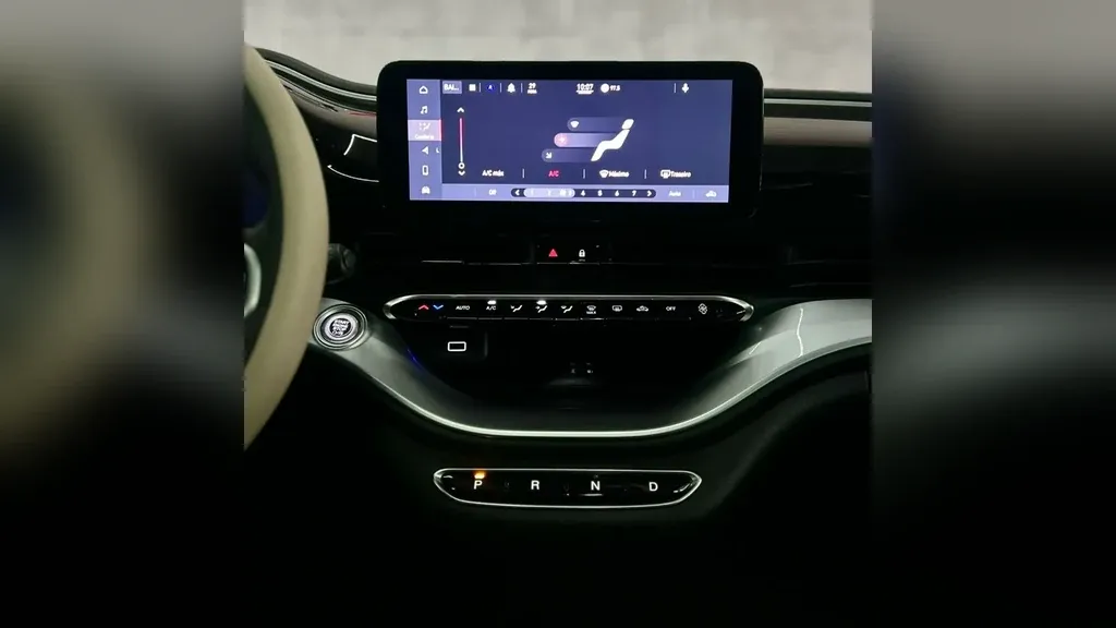 Fiat 500e - Imagem 12