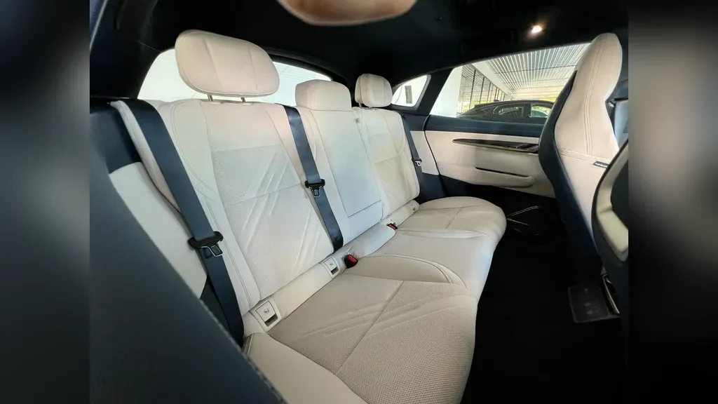 Zeekr 001 - Imagem 14