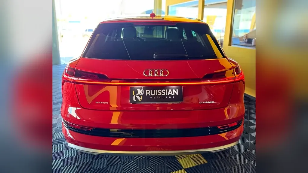 Audi E-tron - Imagem 8