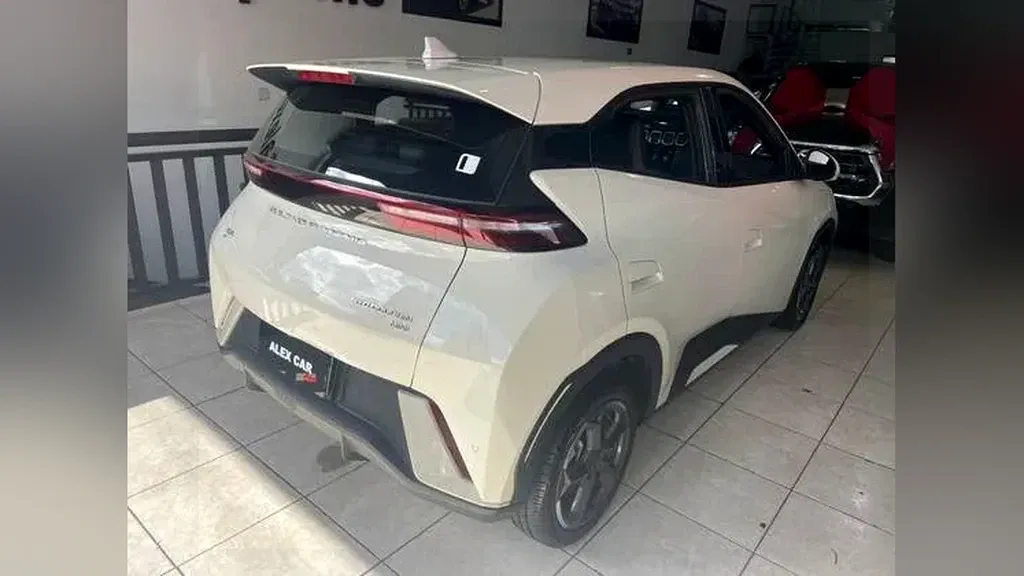 BYD Dolphin - Imagem 2