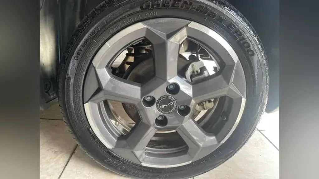 BYD Dolphin - Imagem 17