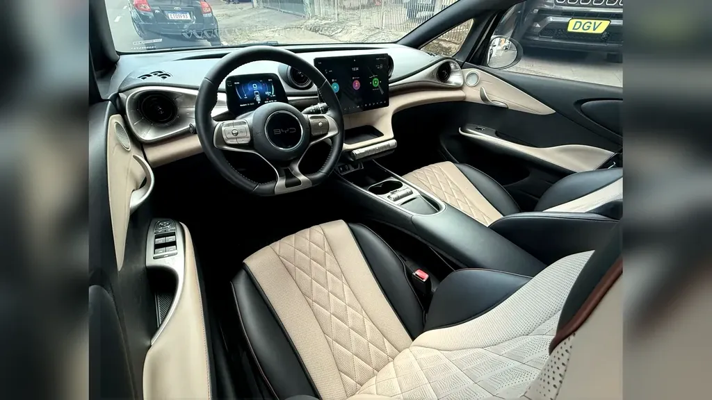 BYD Dolphin - Imagem 8