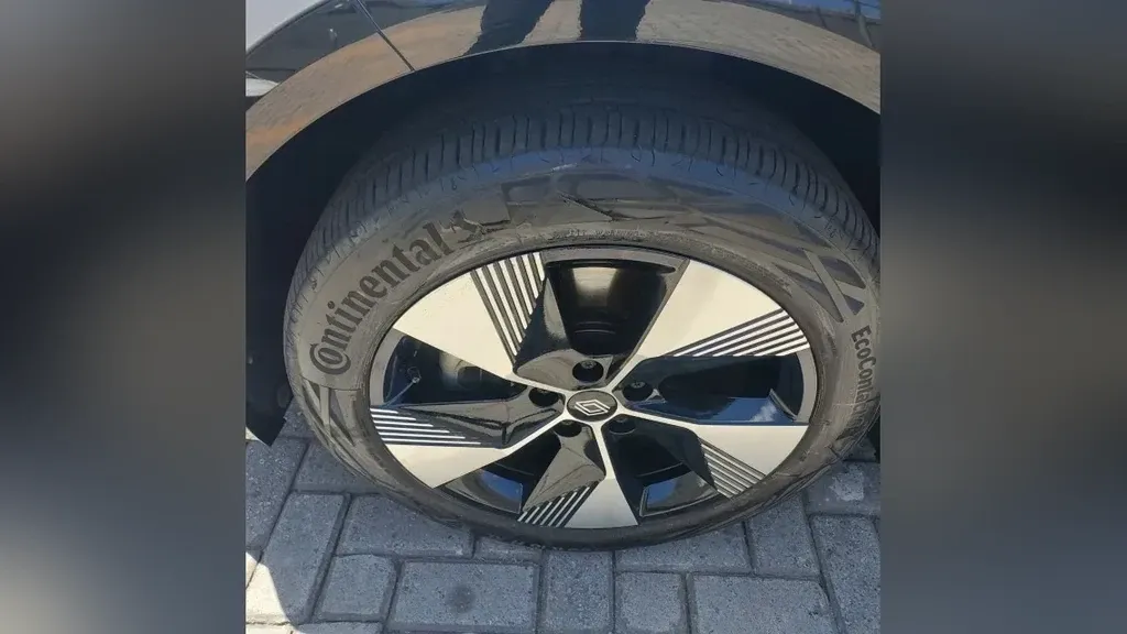 Renault Megane E-tech Electric - Imagem 14