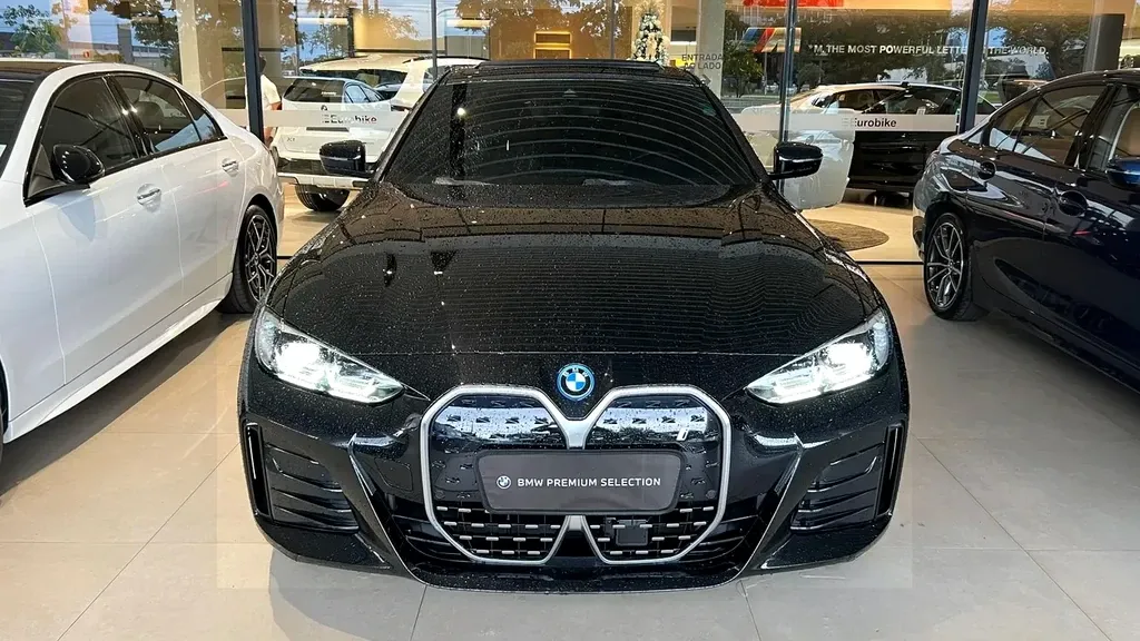 BMW I4 Edrive40 - Imagem 3