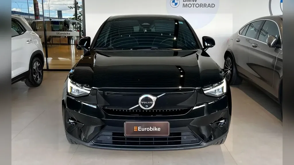 Volvo C40 Recharge - Imagem 2