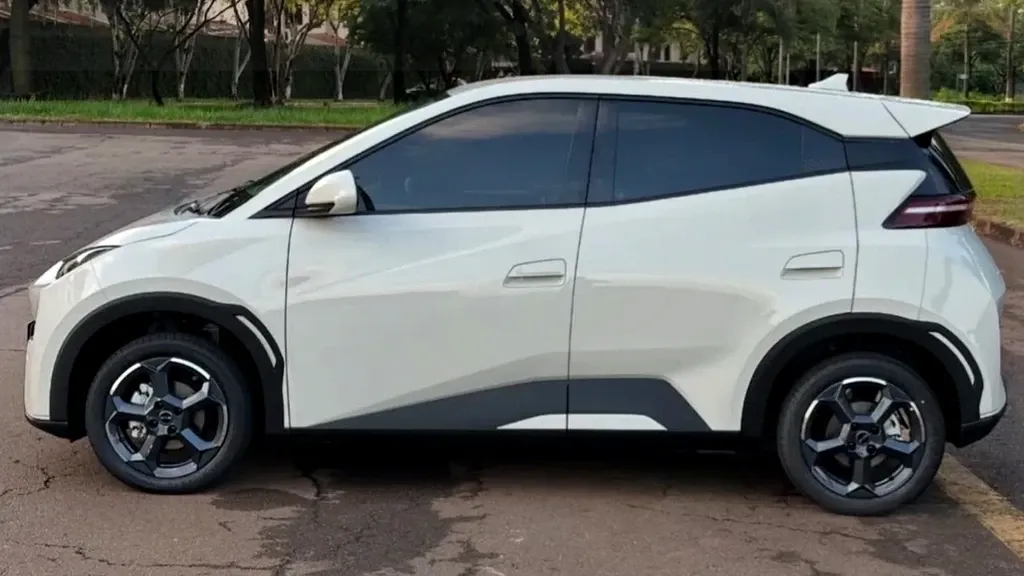 BYD Dolphin Mini - Imagem 3
