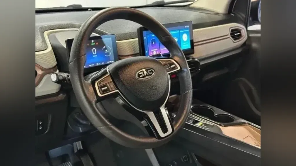 JAC E-JS1 - Imagem 4