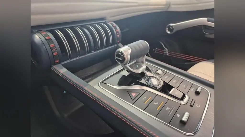 BYD Yuan Plus - Imagem 12