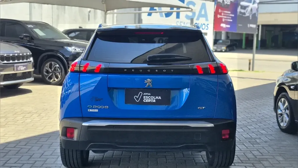 Peugeot E-2008 - Imagem 4