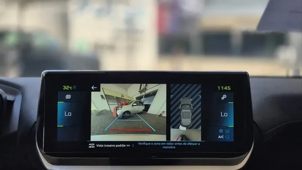 Peugeot E-2008 - Imagem 10