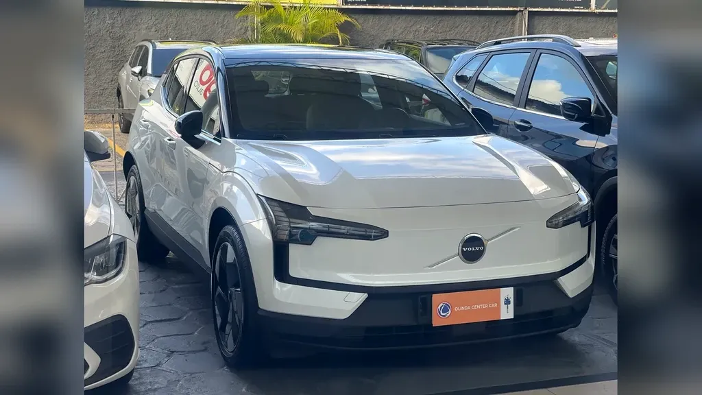 Foto de um volvo ex30