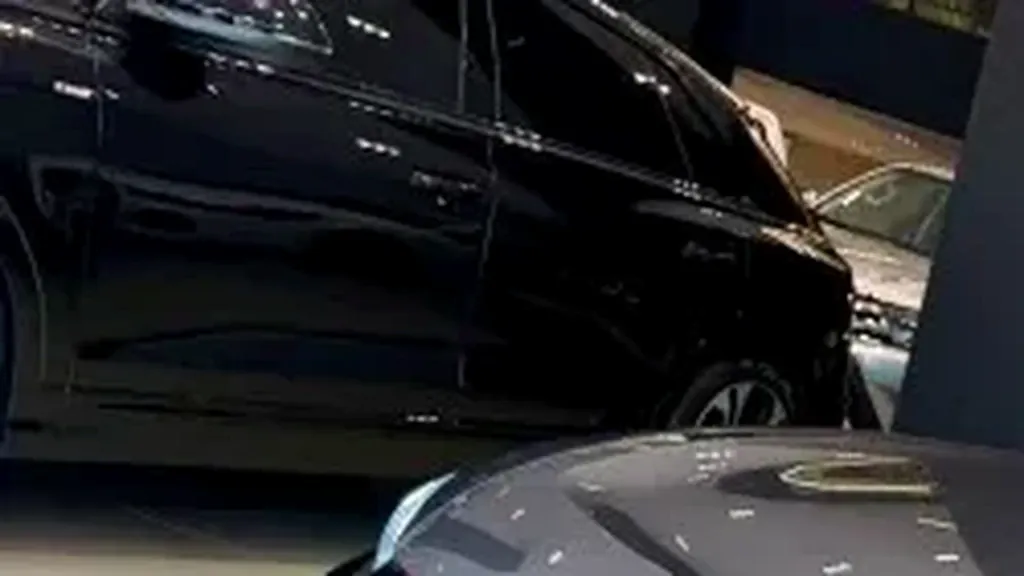 Audi Rs E-tron  GT - Imagem 4