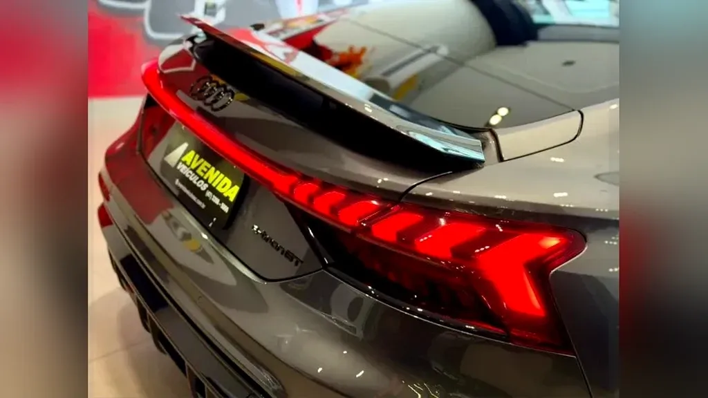 Audi Rs E-tron  GT - Imagem 7
