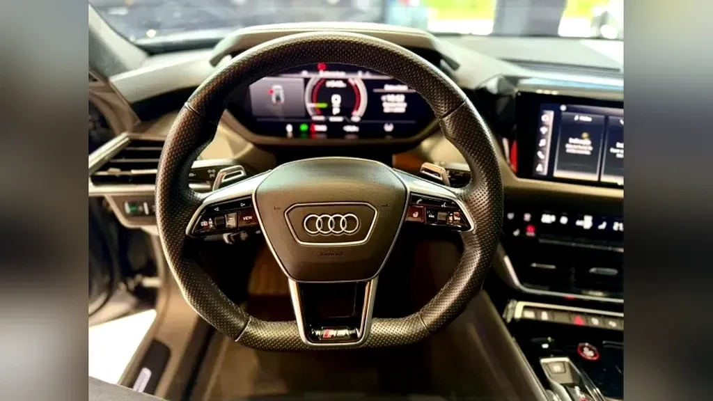 Audi Rs E-tron  GT - Imagem 16